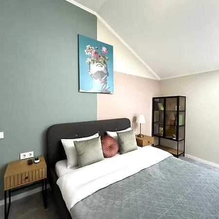 Modern Apartment, 5mins To Rynok Square *