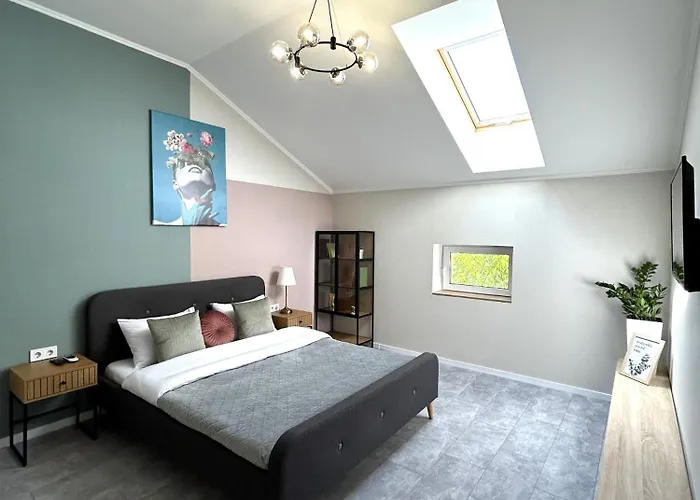 Modern Apartment, 5mins To Rynok Square * לבוב