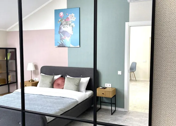 Modern Apartment, 5mins To Rynok Square Apartamento