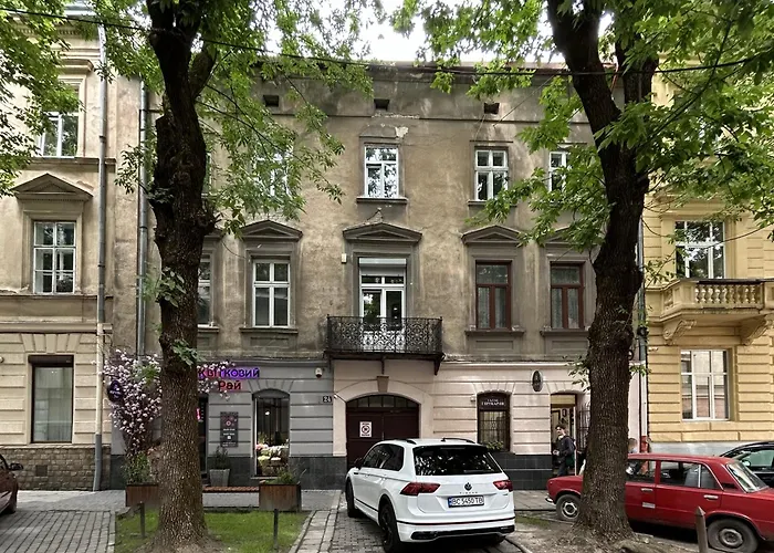 Апартаменты Modern Apartment, 5mins To Rynok Square